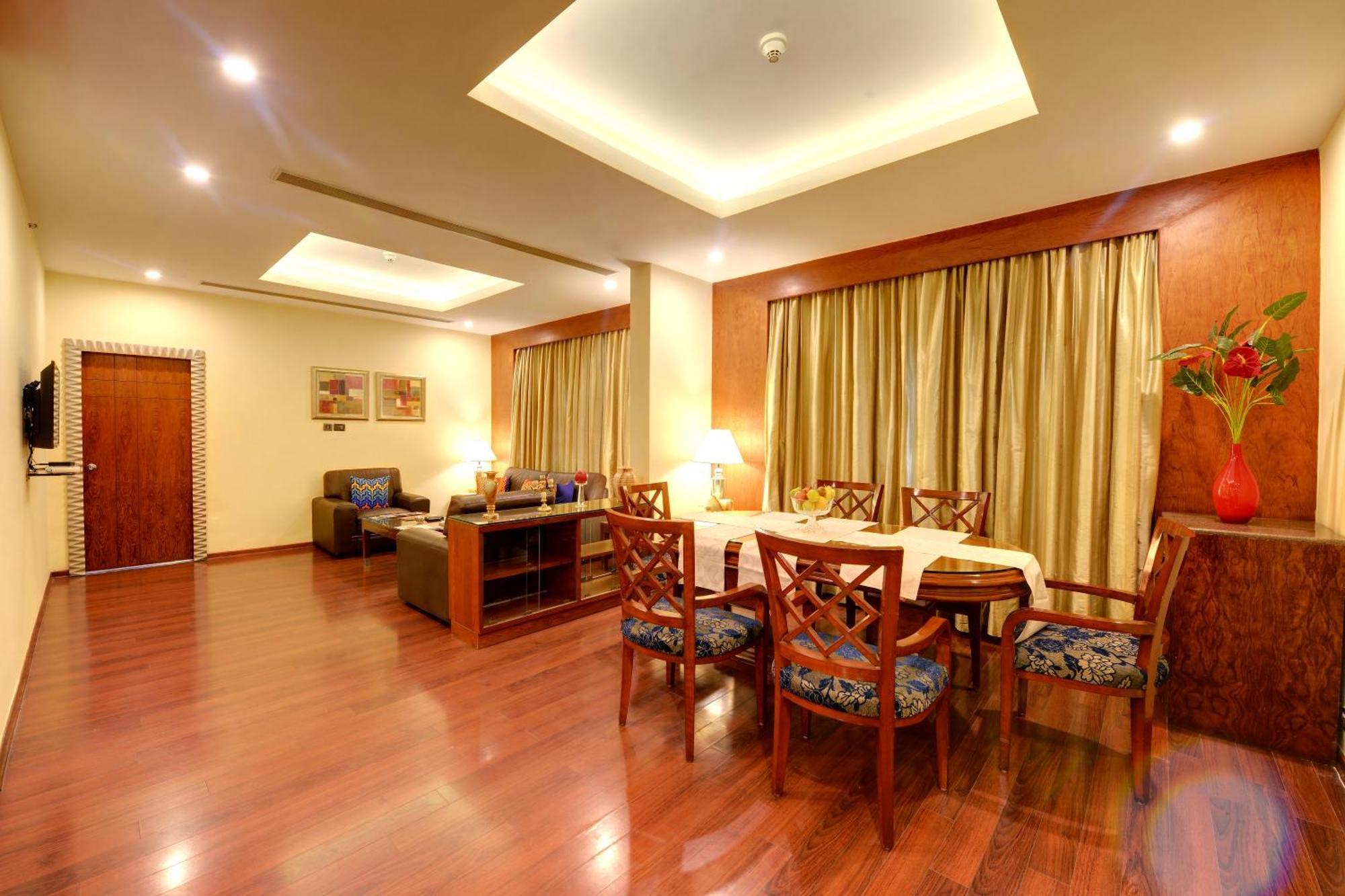 Fortune Select Jp Cosmos, Bengaluru - Member Itc Hotels' Group Exteriör bild